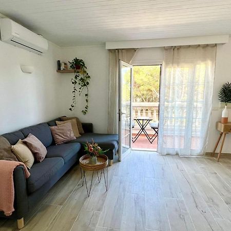 Menorca Chic Apartment Near Beach & Harbour 칼란 보쉬 외부 사진