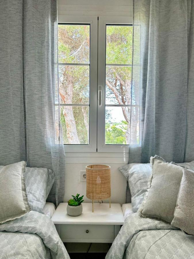 Menorca Chic Apartment Near Beach & Harbour 칼란 보쉬 외부 사진